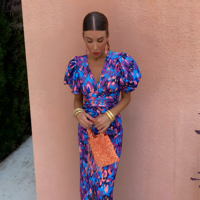 Krystyna – playful charm with gathered sleeves