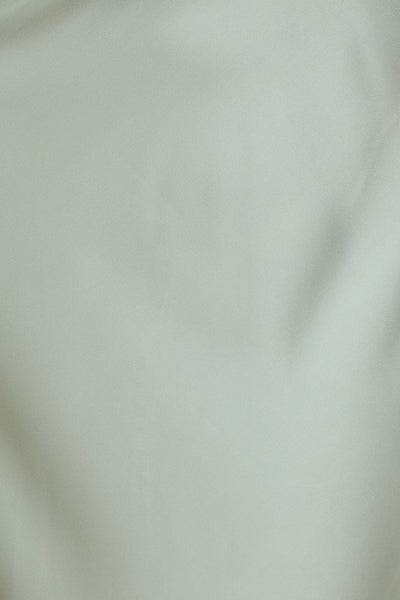 Émma – satin halter elegance