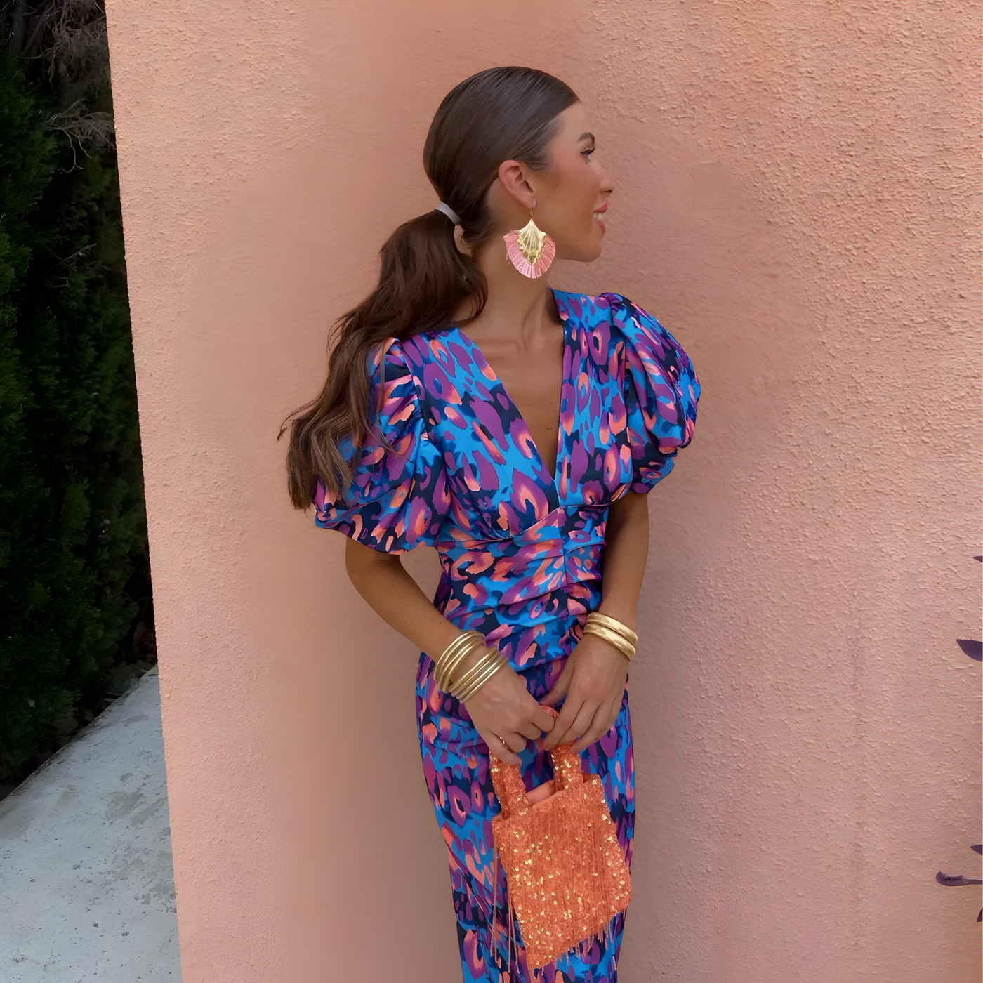 Krystyna – playful charm with gathered sleeves
