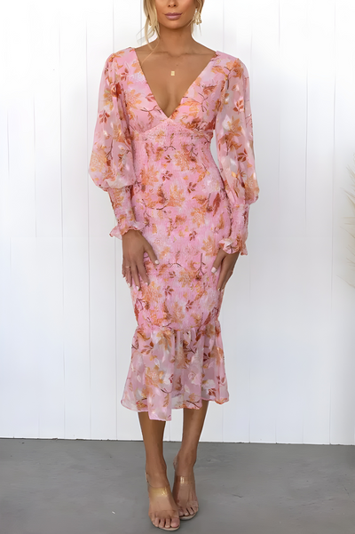 Woméra  – timeless grace for every occasion