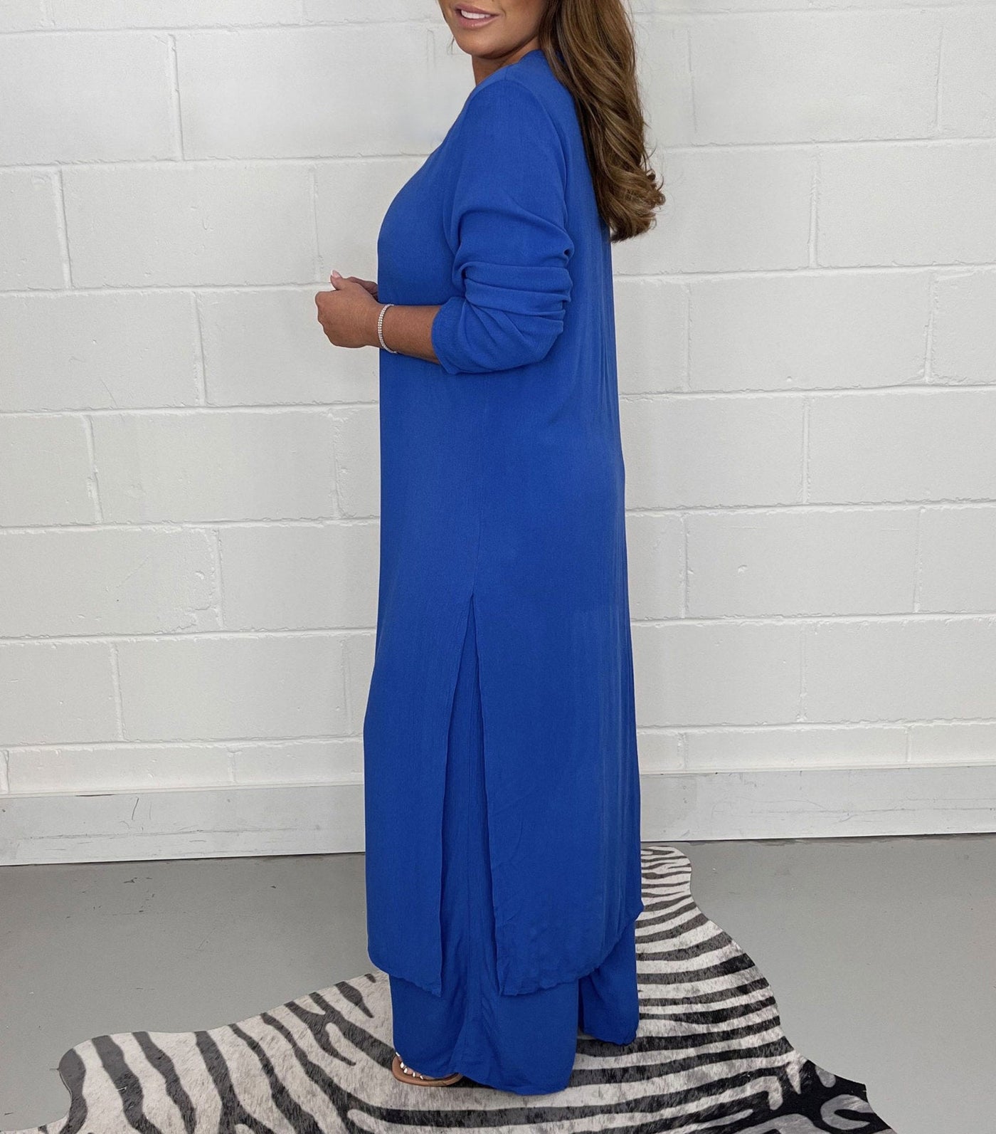 ALEJANDRA-CASUAL V-NECK TWO-PIECE SET